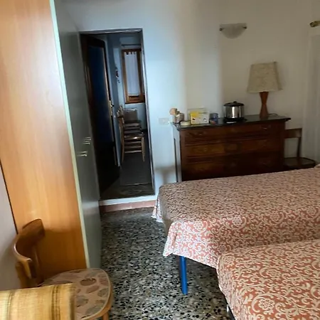 Cosy Pet Friendly In Piedmont Apartment Netro